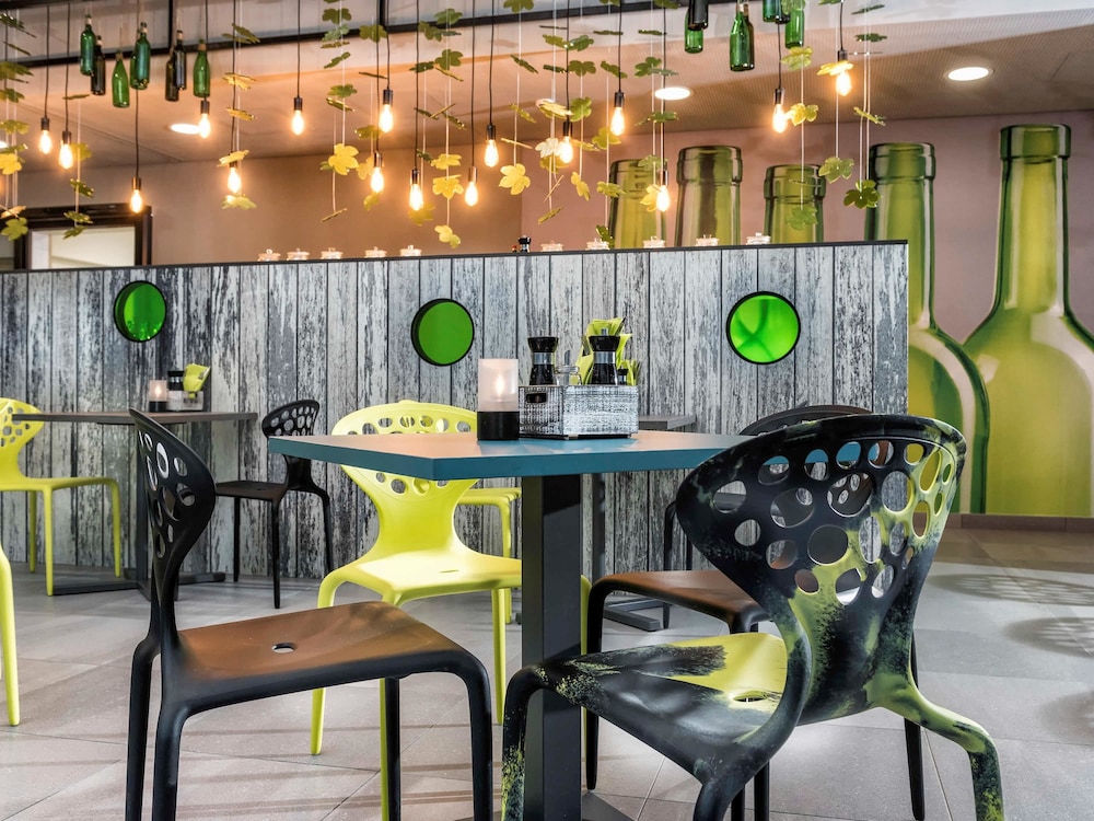 Ibis Styles Stuttgart Vaihingen 57/68