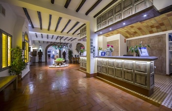 Hosteria del Mar 2/27