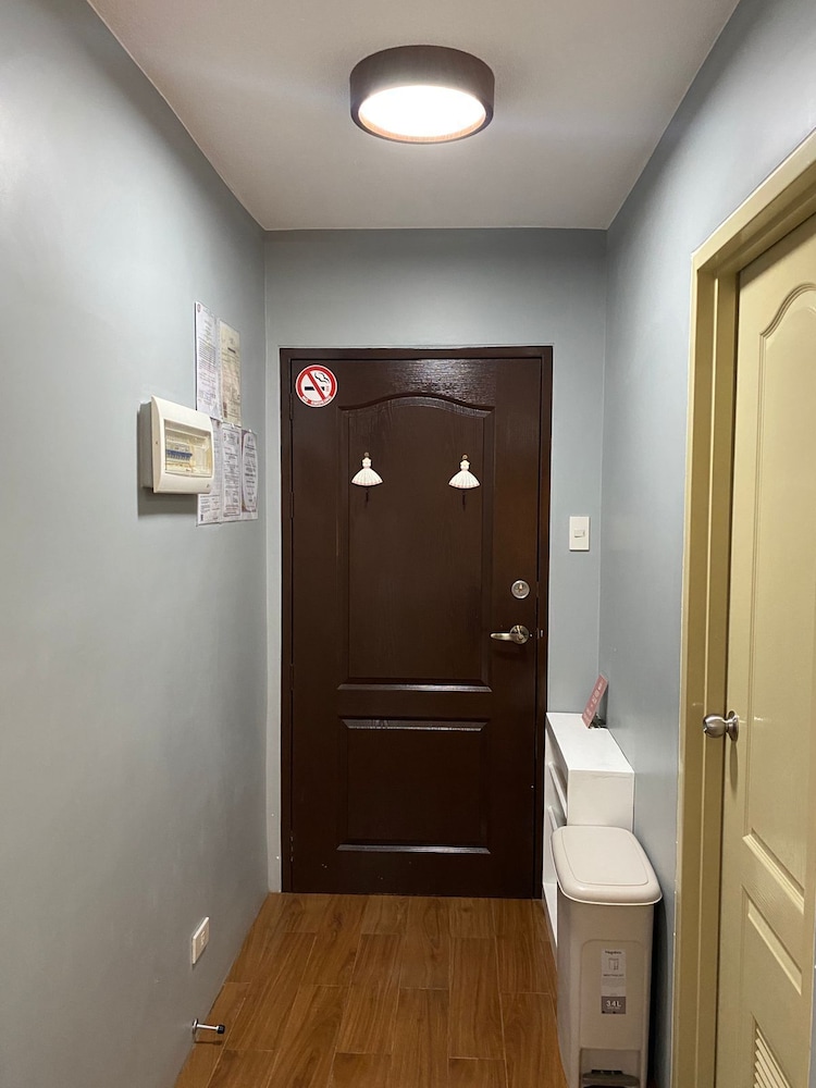 1 Bedroom Deluxe Condo At Apartelle D' Oasis 38/50