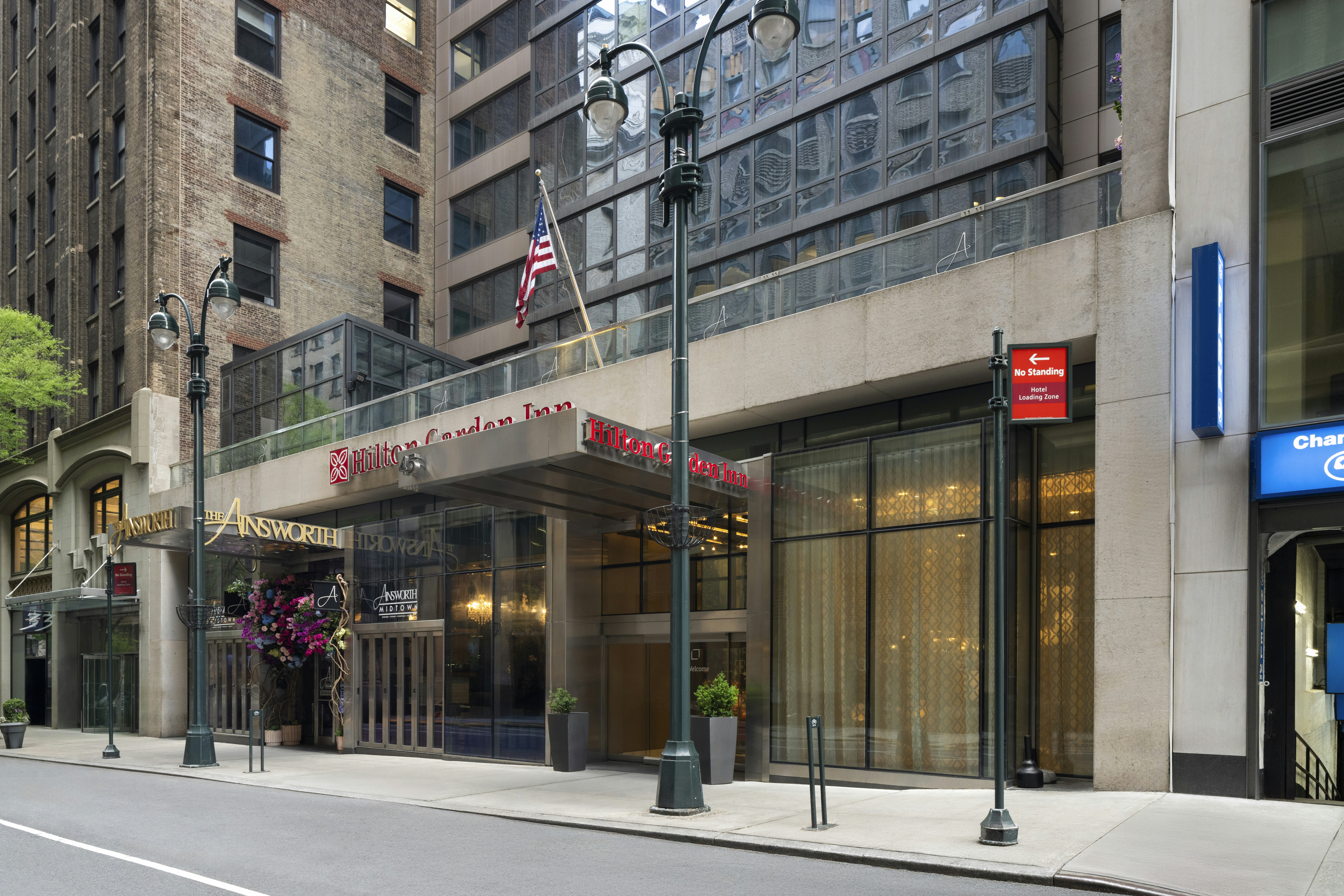 Hilton Garden Inn New York/Midtown Park Ave 51/51