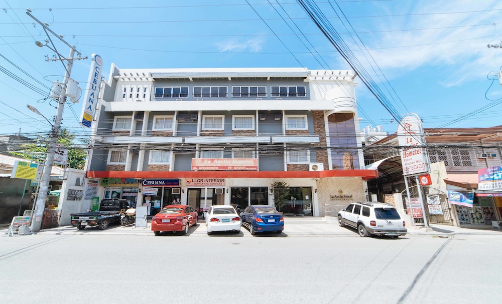 Reddoorz Plus Poblacion District Davao 1/32