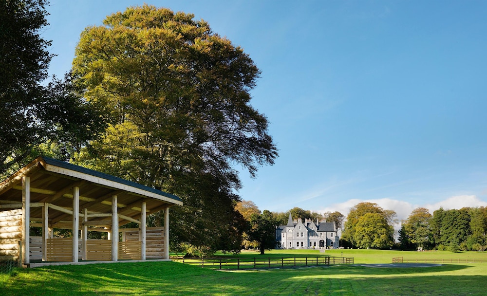 Mount Falcon Estate 57/60