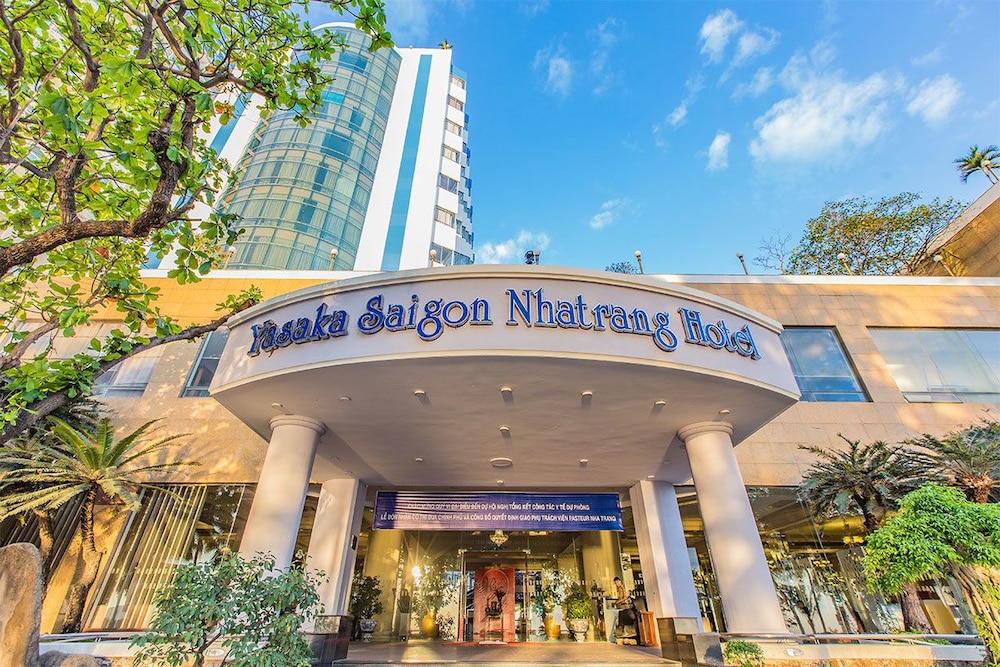 Yasaka Saigon Nha Trang 2/64
