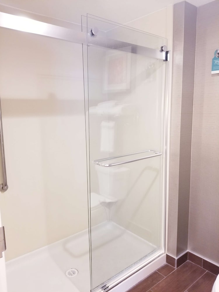 Homewood Suites by Hilton Calgary-Airport, Alberta, Canada 11/45