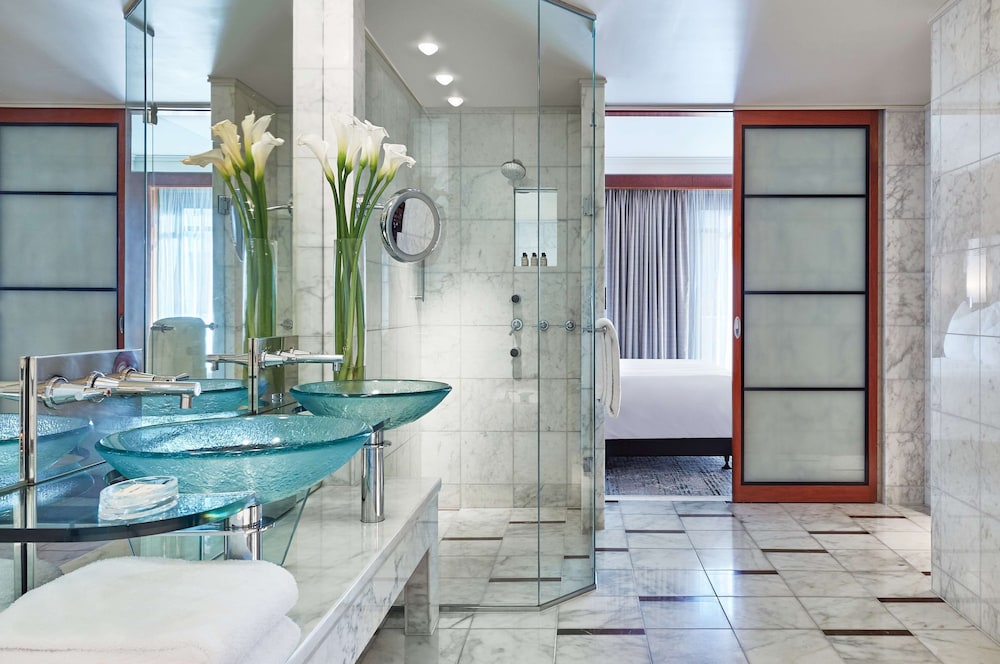 Park Hyatt Melbourne 37/74