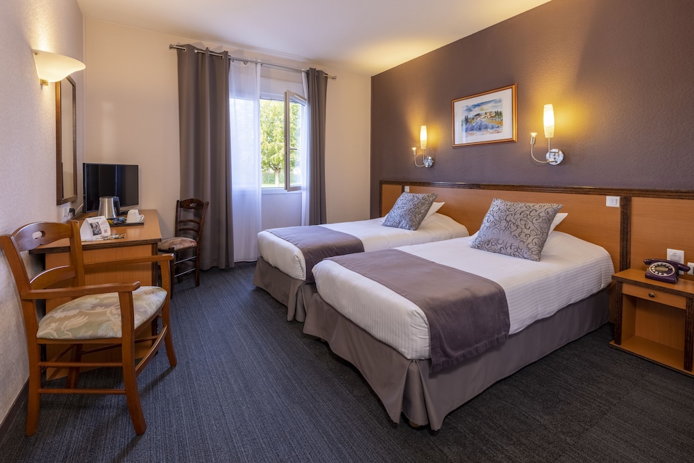 CLASSIC, TWIN BEDS