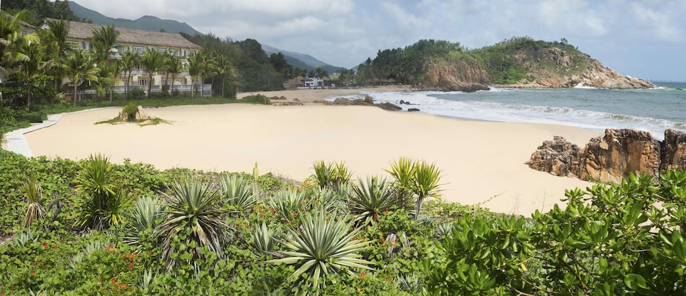 Avani Quy Nhon Resort 45/50