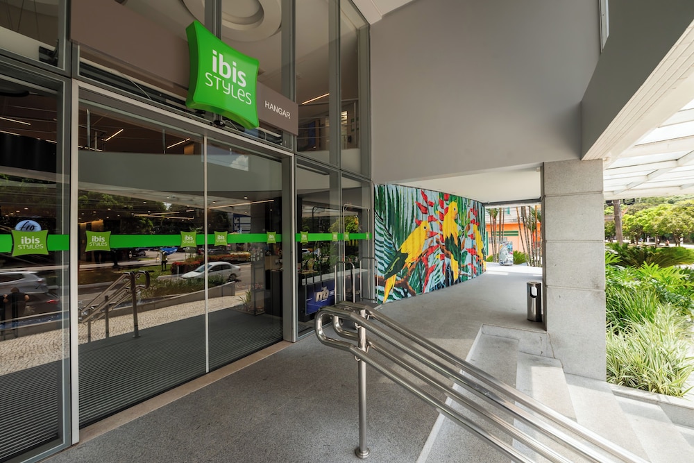 Ibis Styles Belem Hangar 60/69