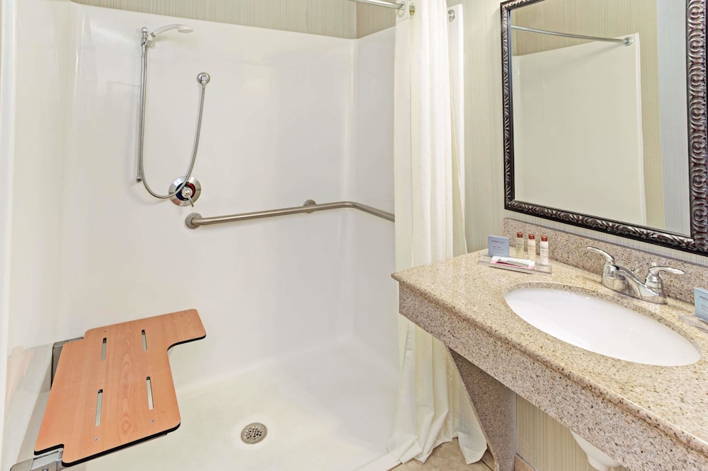 Wingate By Wyndham Charleston University Boulevard 22/23