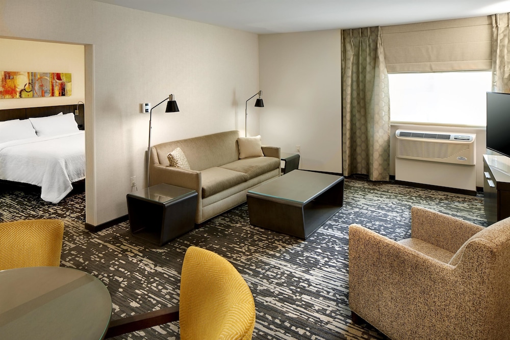 Hilton Garden Inn Roslyn 24/46