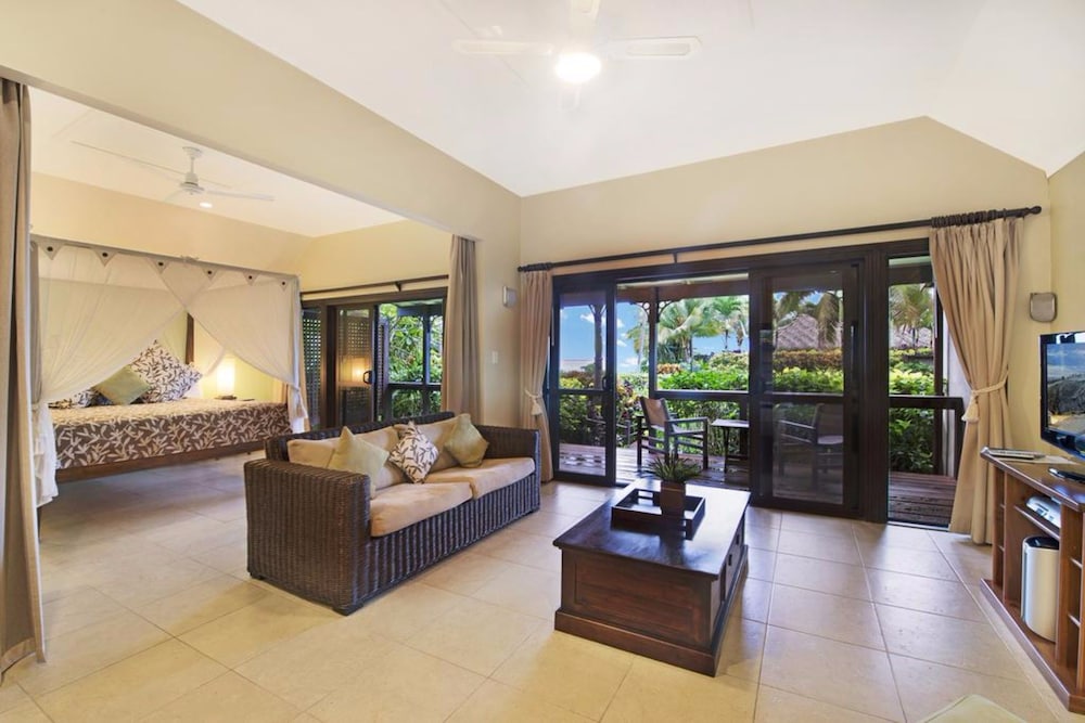 Sea Change Villas 21/50