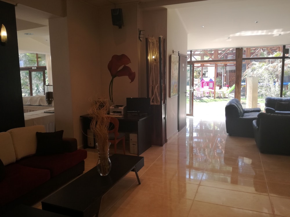 Four Seasons Skg Thessaloniki 48/80