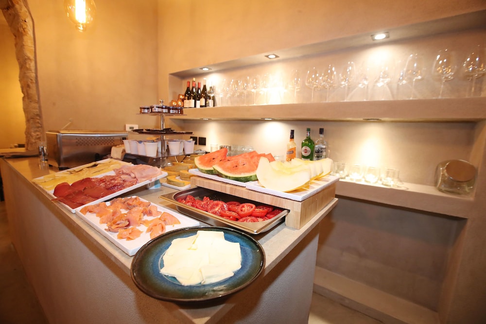 Casa Nostra Boutique Hotel 32/50