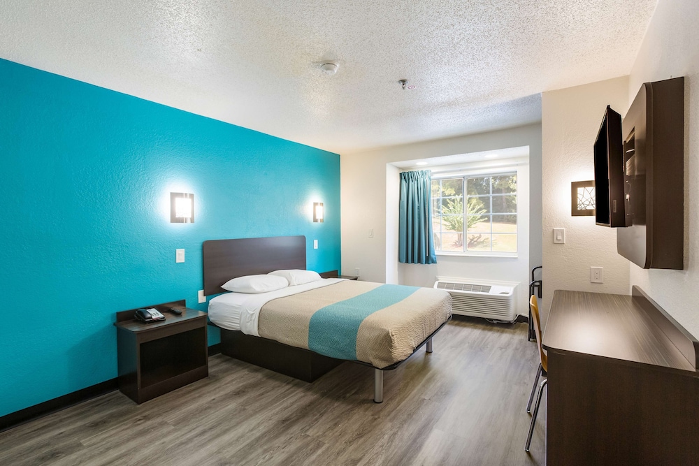 Motel6 Smyrna, GA - Atlanta 17/39
