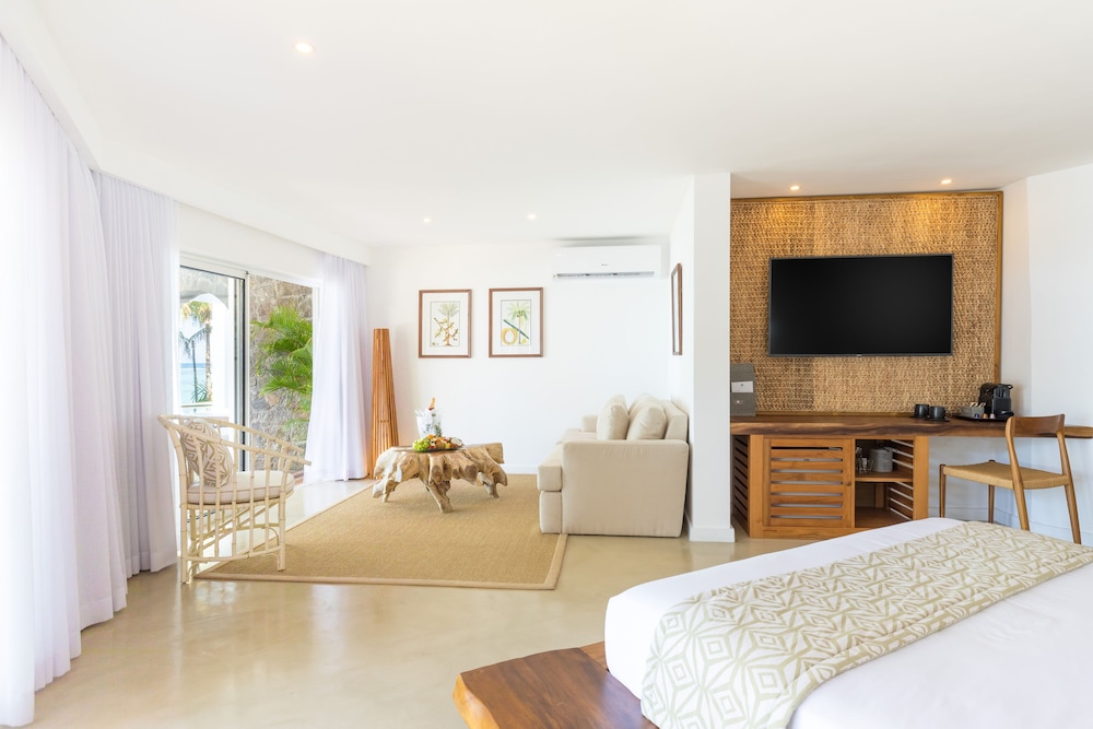 Seasense Boutique Hotel And Spa - Adults Only 9/50