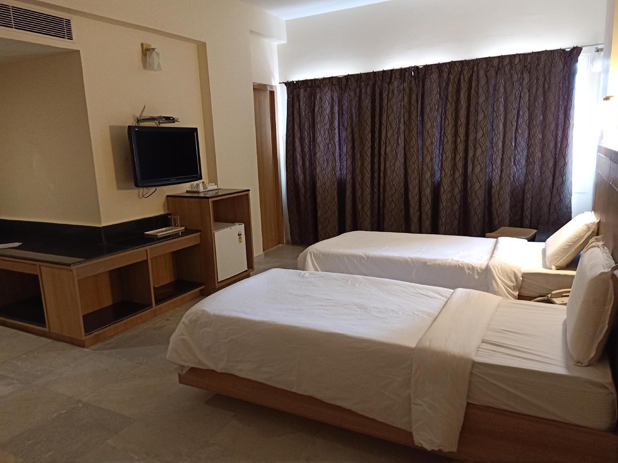 BHIMAS DELUXE HOTEL 9/21