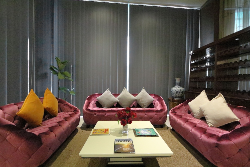 The Guest Hotel Spa 48/69