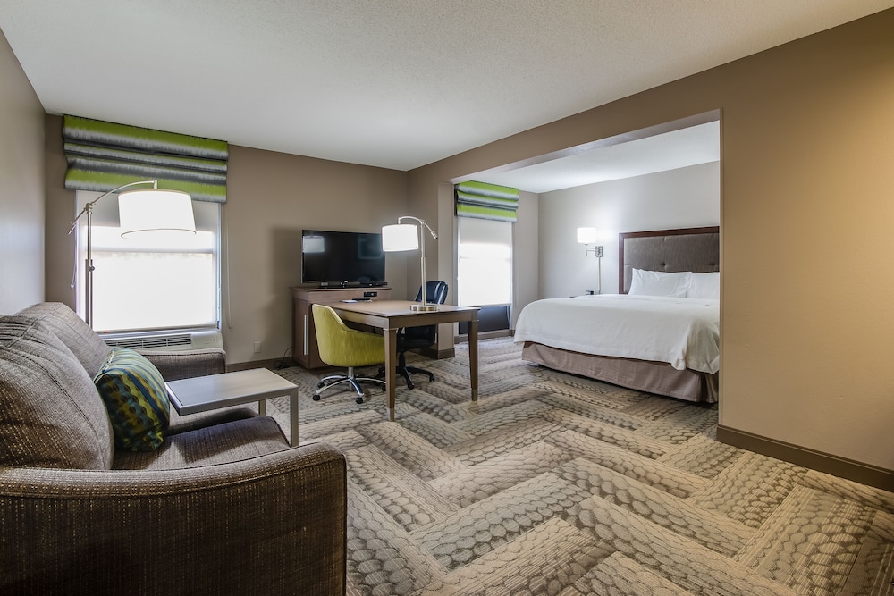 Hampton Inn Dickson 15/33