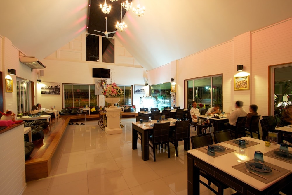 Charn Residence 24/31
