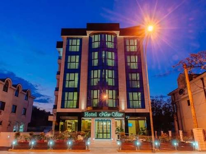 Hotel New Star 2/54