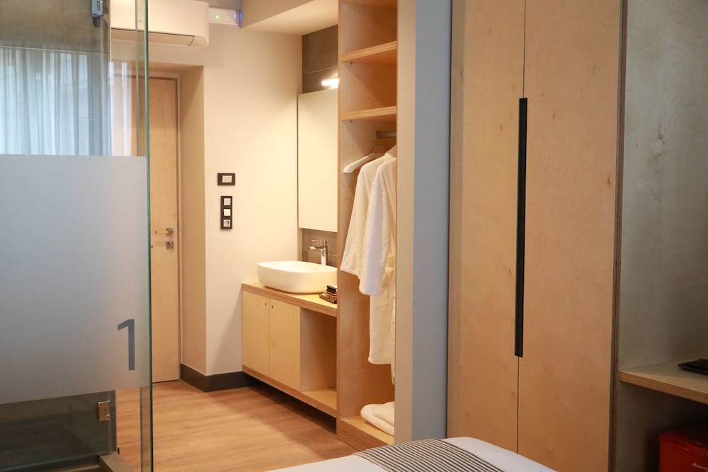 St Bjur Suites 50/50