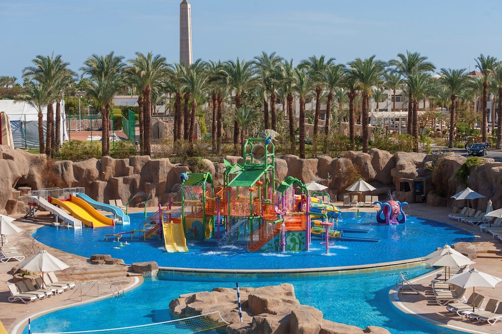 Reef Oasis Beach Resort 74/82