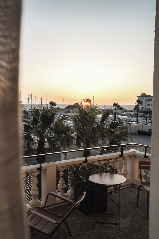 Villa Camille Hotel & Spa 59/65