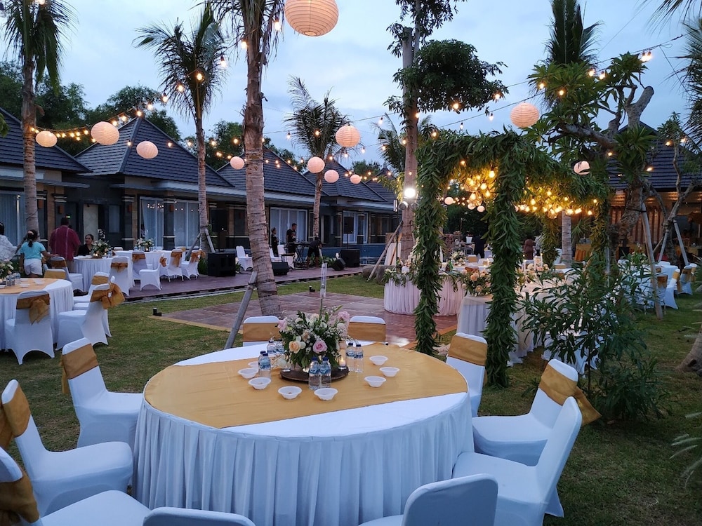 Kori Maharani Villas 48/50