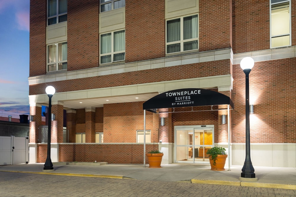 Towneplace Suites Champaign Urbana Campustown 42/48