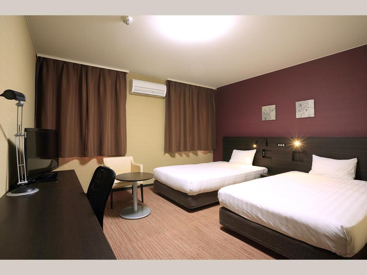 STANDARD, TWIN BEDS