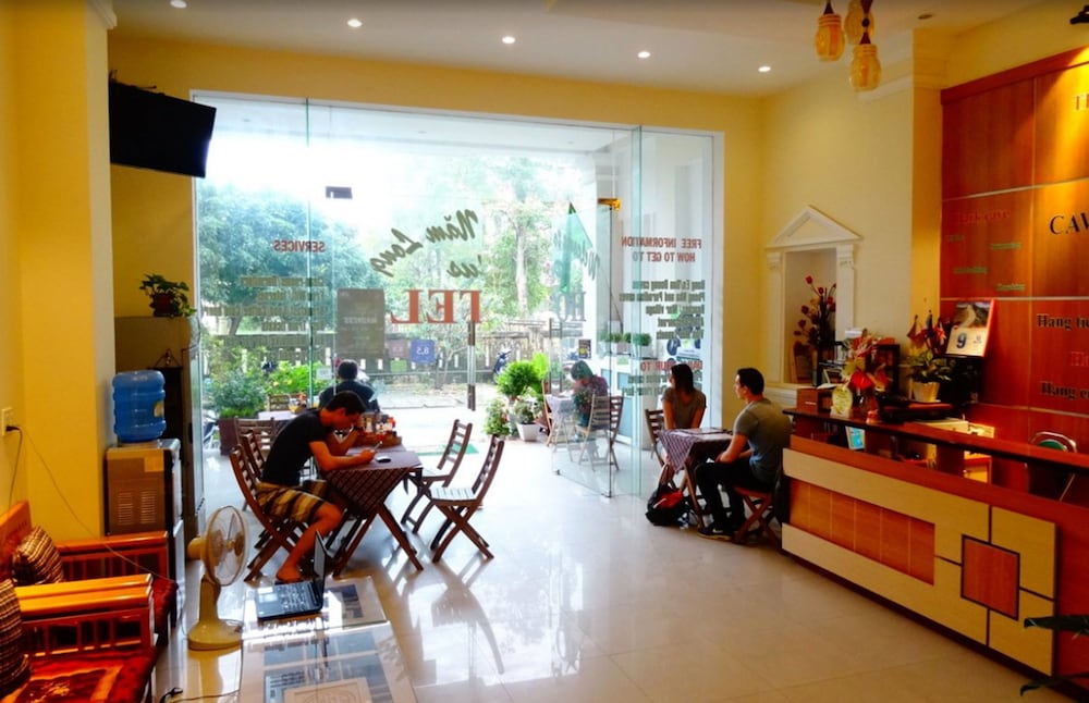 restaurant-cafeteria