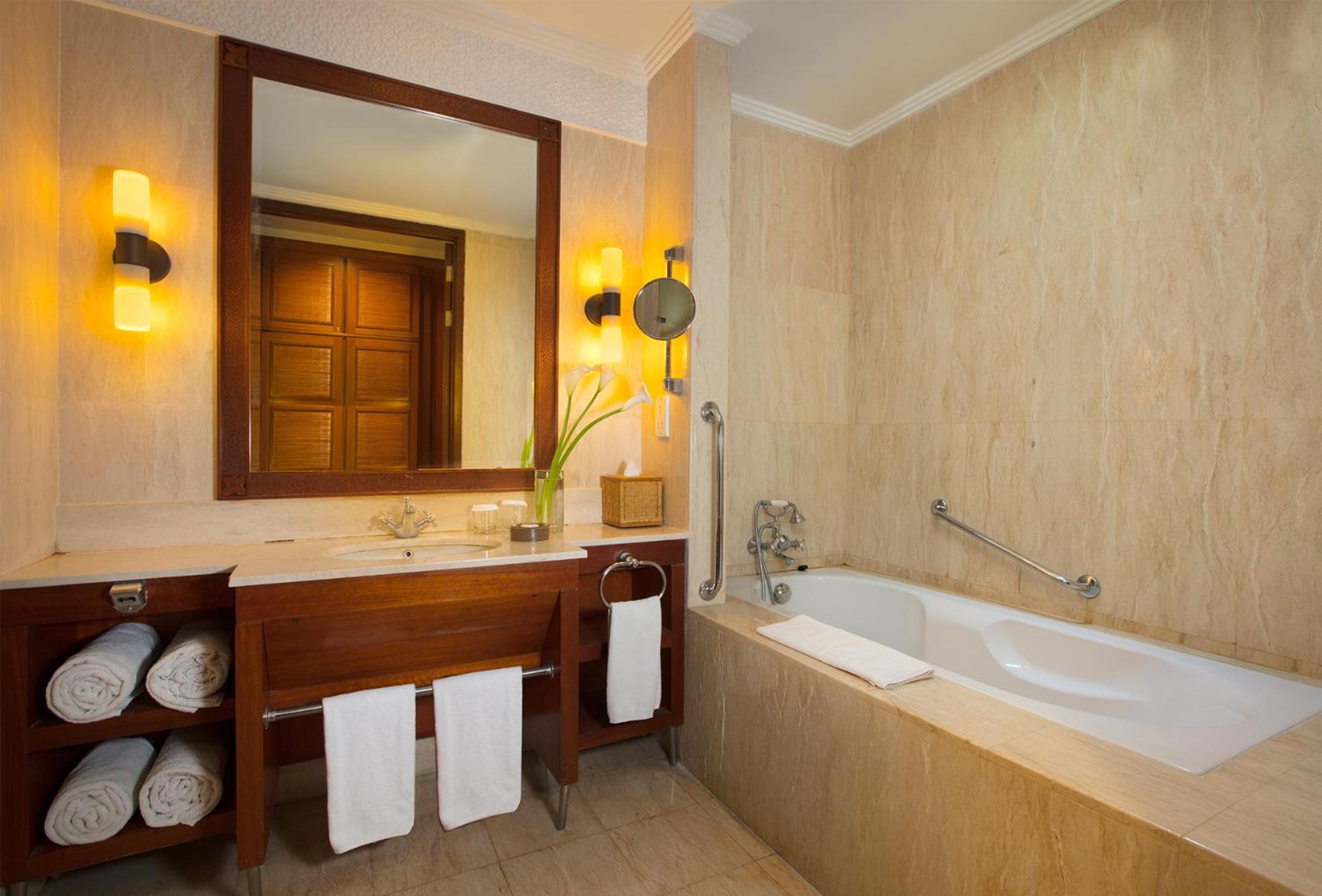 جناح ديلوكس بإطلالة على الحديقة، The Patra Bali Resort and Villas 2/4