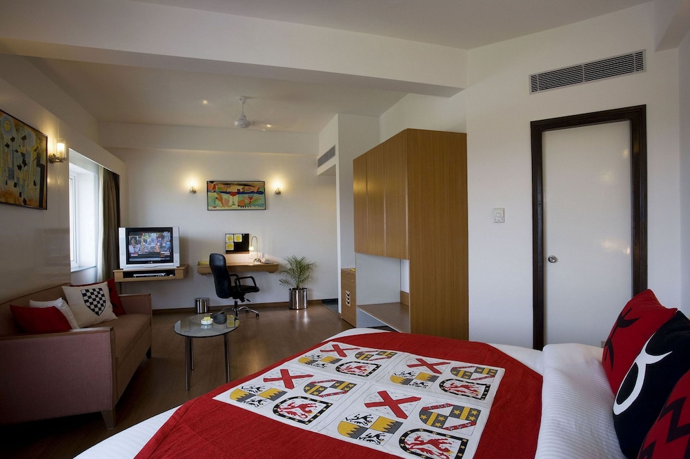 Lemon Tree Hotel Hinjawadi Pune 13/49
