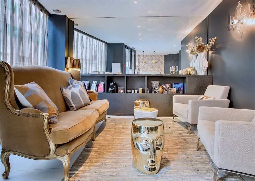 Villa Des Ambassadeurs 24/50