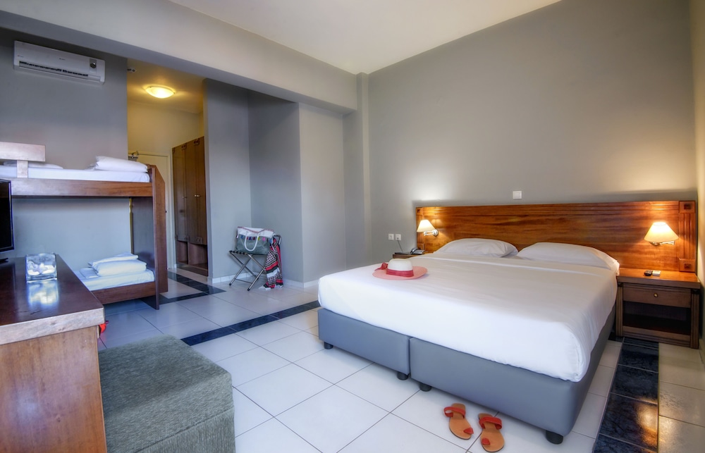 Zeus Hotels Neptuno Beach 15/69