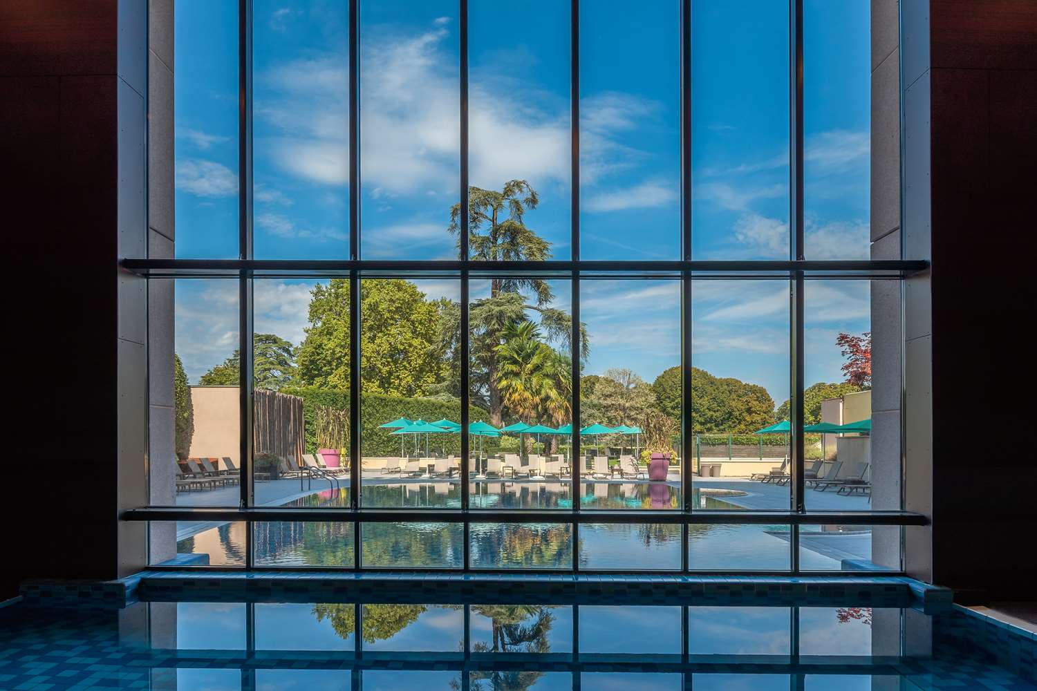 swimming pool spa