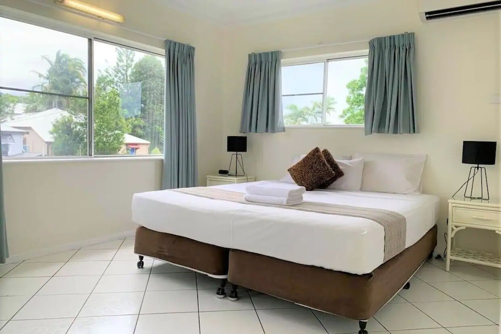 KOALA COURT HOLIDAY APARTMENTS 12/68