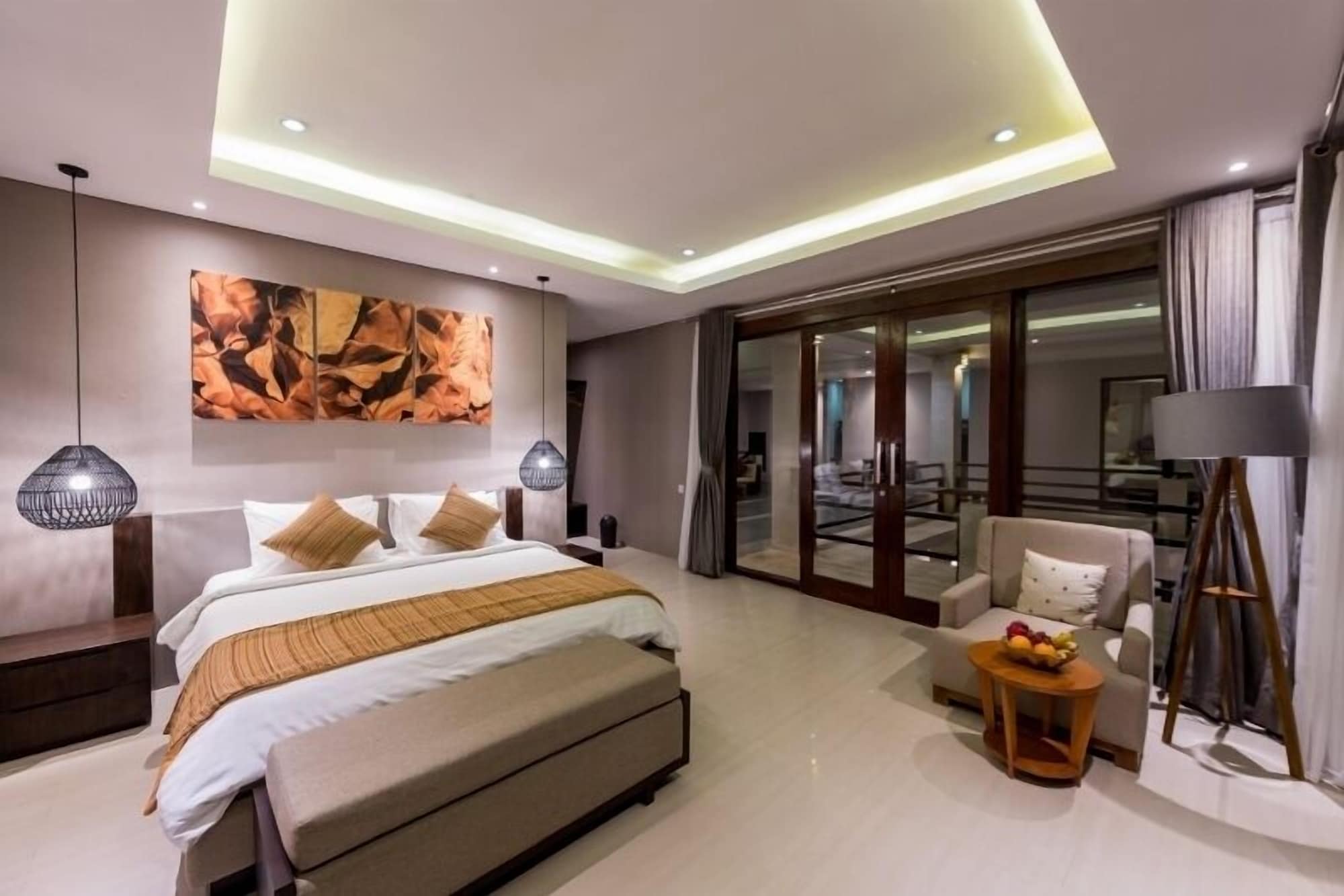 MIXED DORM, VILLA