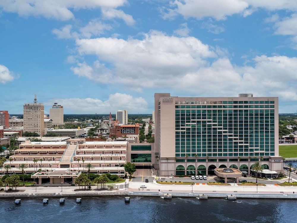 Hyatt Regency Jacksonville Riverfront 65/68