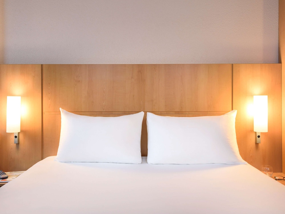 Ibis Karlsruhe Hauptbahnhof 22/48