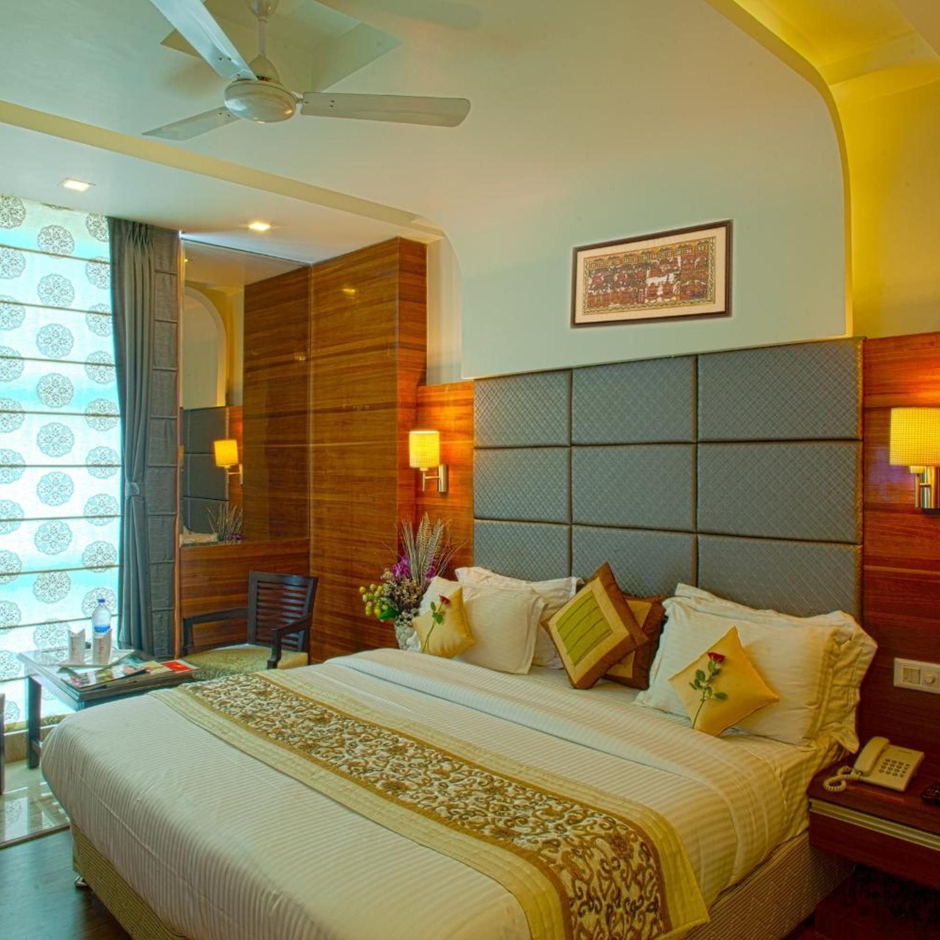 Hotel Delhi 55 5/30