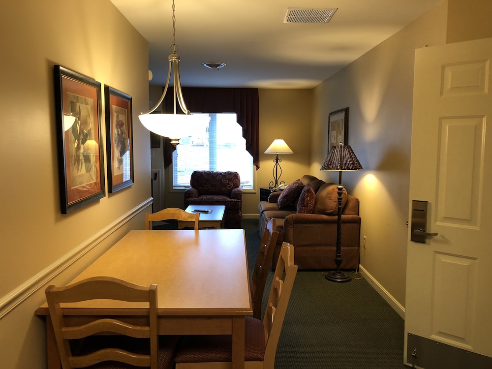 Vacation Village At Berkshires 26/47