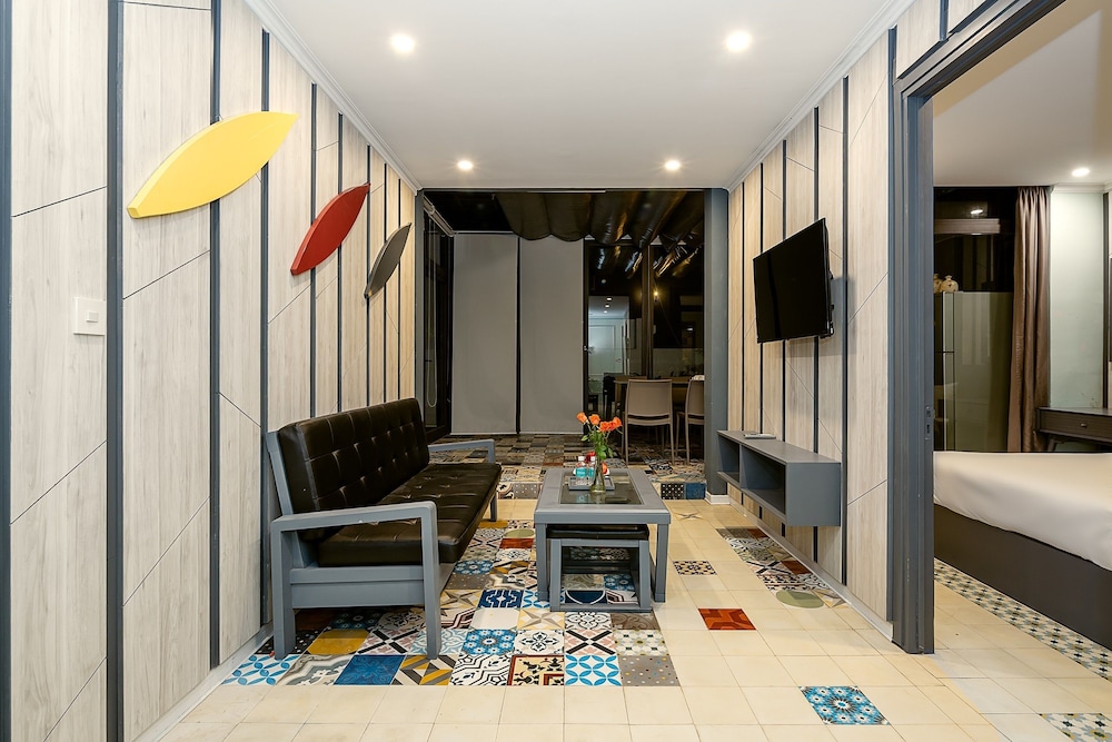 Le House Boutique Hotel 66/79