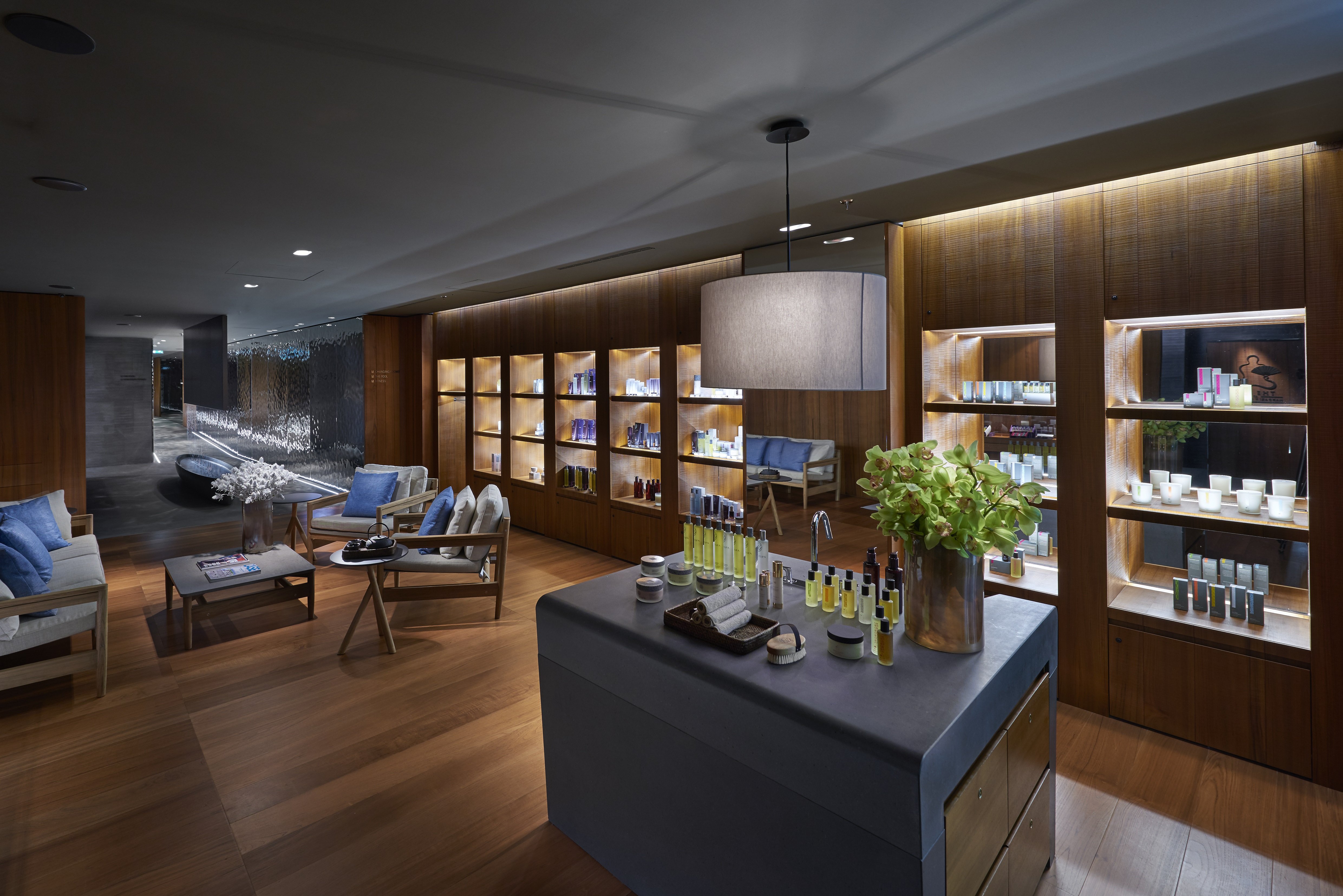 Mandarin Oriental Milan 43/81