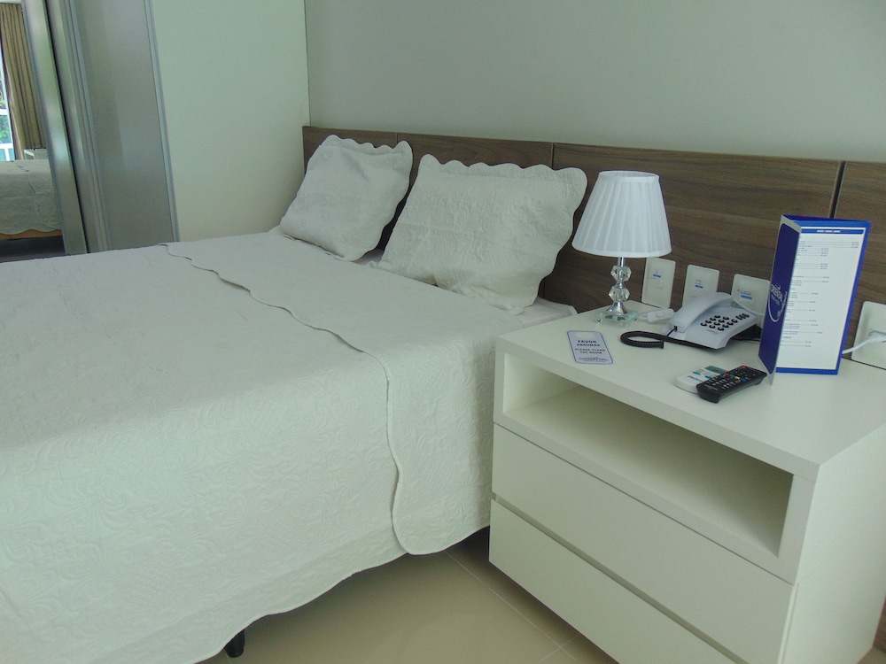 Oriental Praia Hotel 10/31