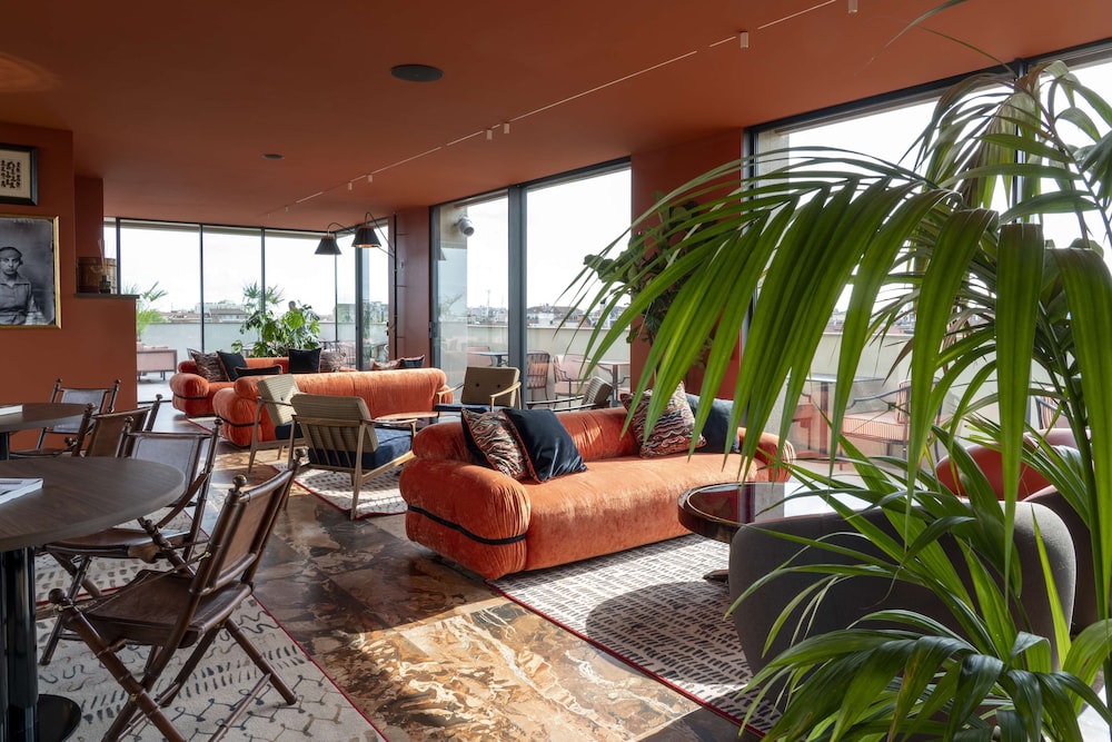 Radisson Collection Hotel, Santa Sofia Milan 28/46