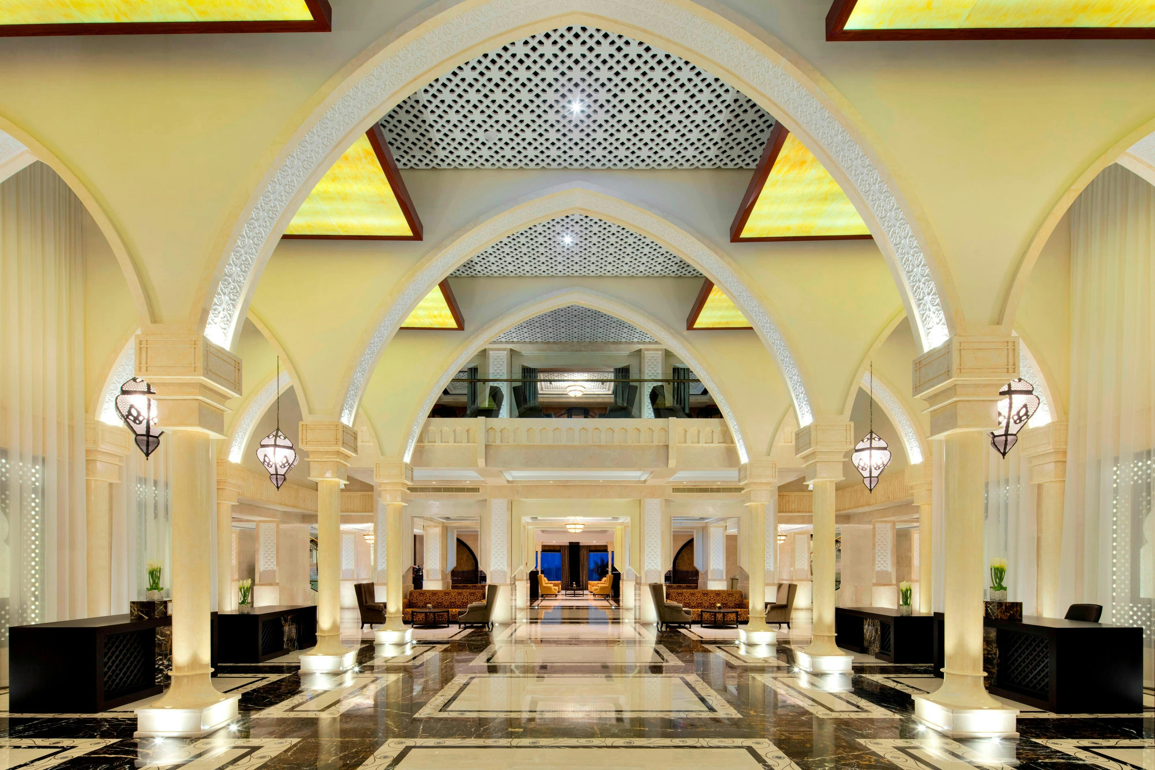 Sheraton Sharjah Beach Resort Spa 56/58