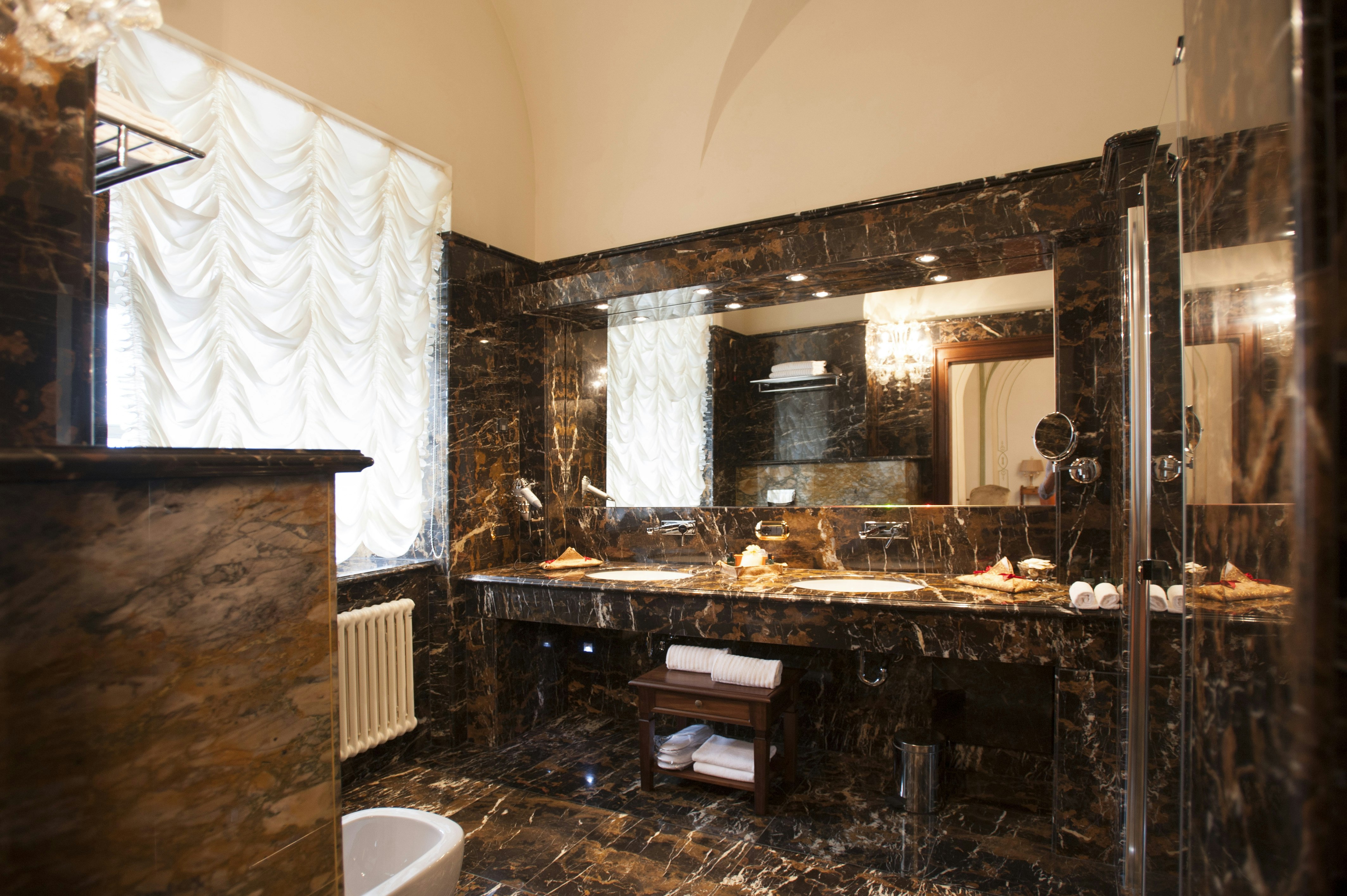 Castello di Guarene Relais and Chateaux 44/44