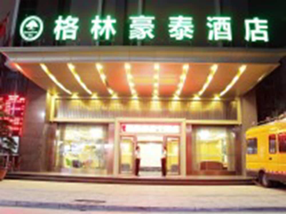 GREENTREE INN JIEYANG KONGGANG DISTRICT NORTH WANGJIANG ROAD HOTEL 1/39
