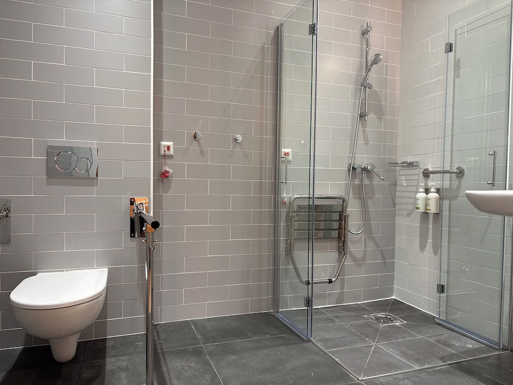Holiday Inn Express San Sebastian Errenteria By Ihg 44/47